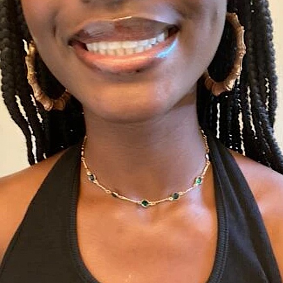 Handmade Emerald Green Silver Zircon Choker - Picture 5 of 5